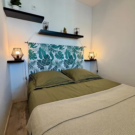 Appartamento Cosy T2 Climatisé Sur Le Port à 5min De La Parking Privé Linge De Bain Et De Lit Fournis *